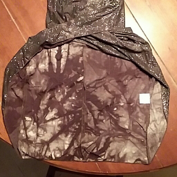 🔔EXTRA EXTRA!  Hourglass slinky glittered dress - Picture 5 of 6